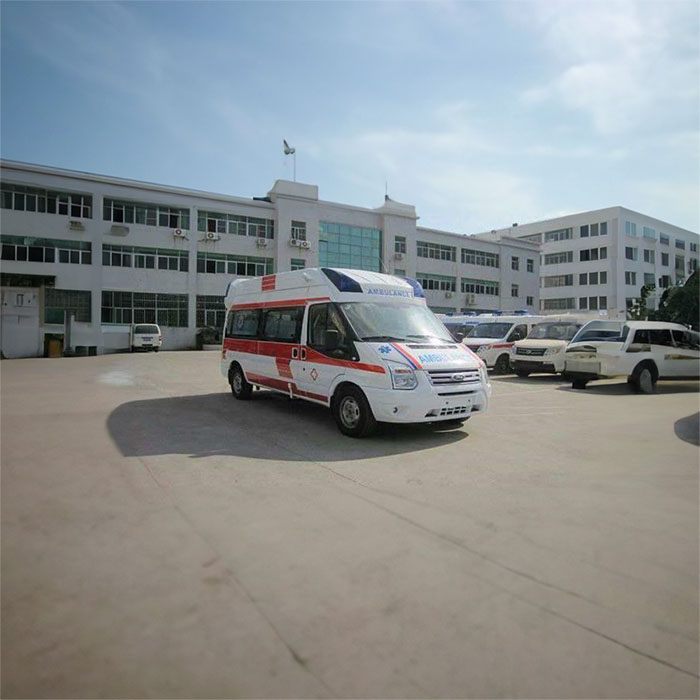 成都出租急救车电话