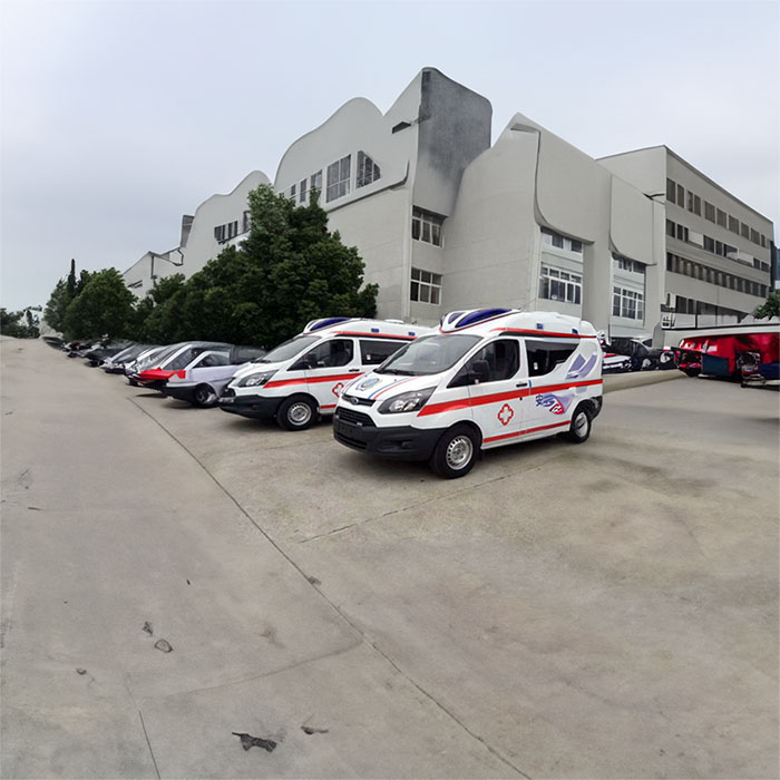 成都私人救护车租车费用