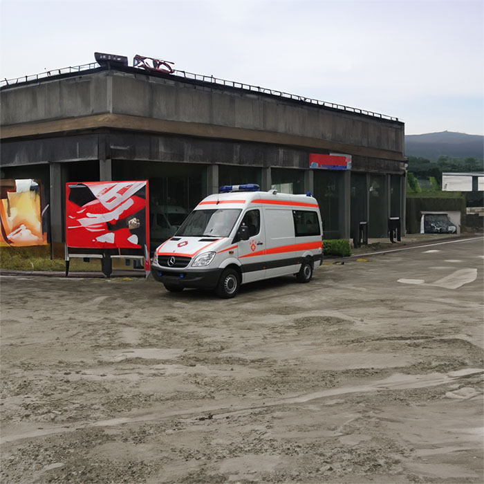 成都遂宁私人遂宁救护车出租电话